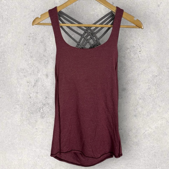 Lululemon Wild Tank Top‎ Heathered Wine Berry Size 2 Yoga Built In Bra Luxtreme - Picture 10 of 11